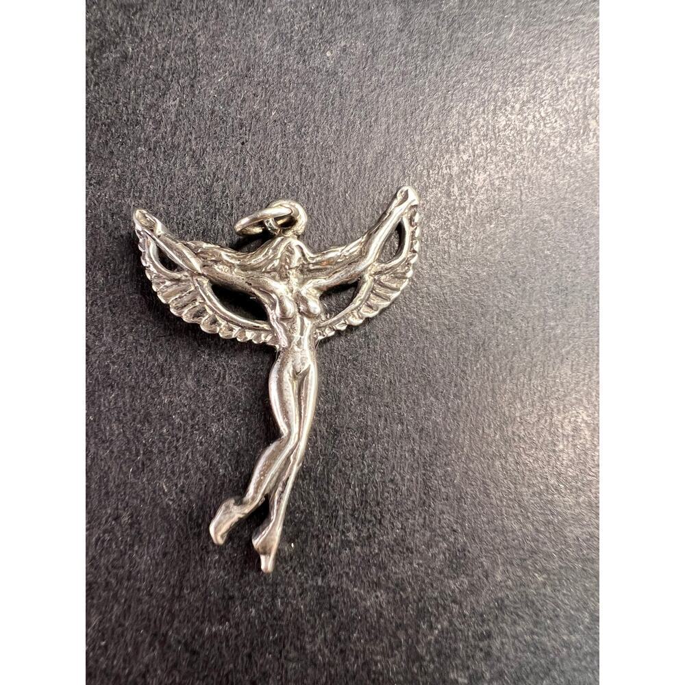 Vintage Sterling Silver Winged Goddess Angel Pendant 2.55g